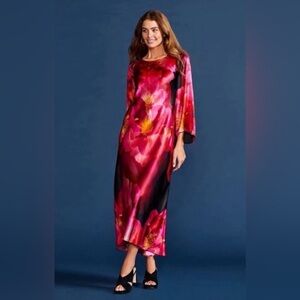 Johnny Was Small dress 100% silk floral New without tag